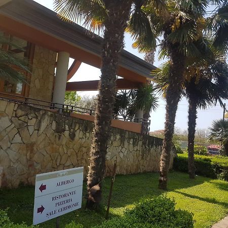 Agriturismo Terre Delle Monache Pontecagnano Bagian luar foto