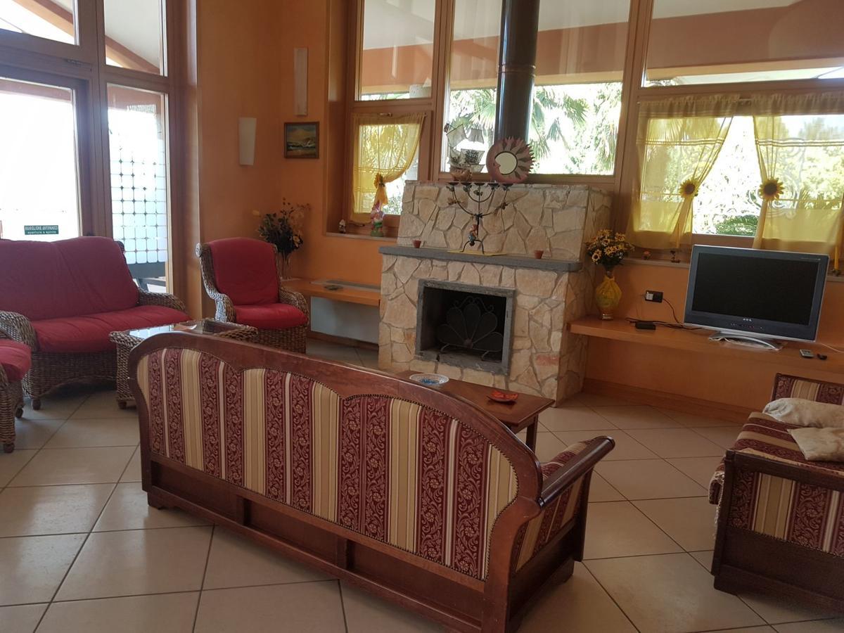 Agriturismo Terre Delle Monache Pontecagnano Bagian luar foto