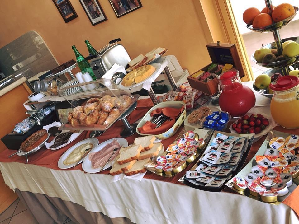 Agriturismo Terre Delle Monache Pontecagnano Bagian luar foto